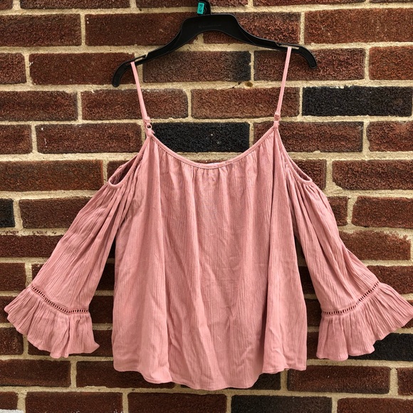 Cold Shoulder Top - Picture 3 of 3